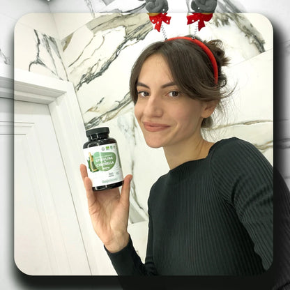 Organic Spirulina and Chlorella Capsules